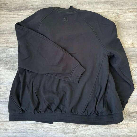 LULULEMON Scuba Oversized Collegiate Jacket NWT Size M/L - Picture 3 of 7